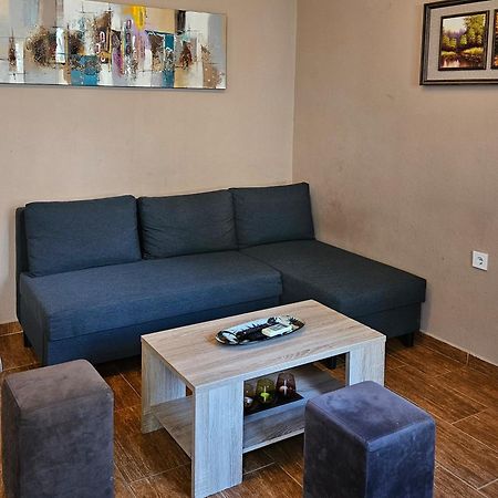 Apartment Aleksandar Котор Екстер'єр фото